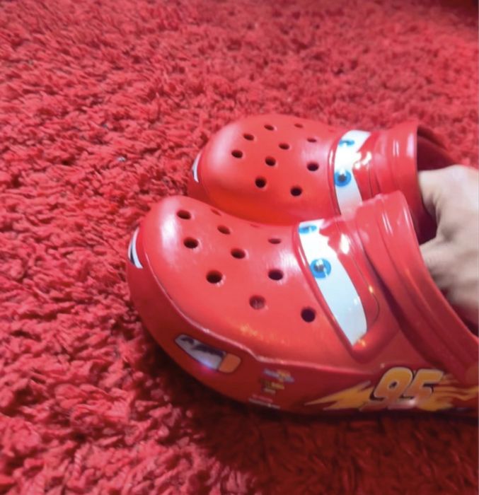 Crocs mcqueen  lightning