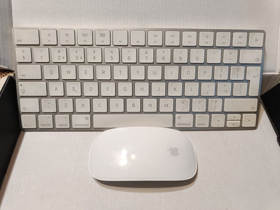 iMac 21.5" 2017 рік retina 4k i5/Radeon pro 555/2 gb/ 8gb ddr4