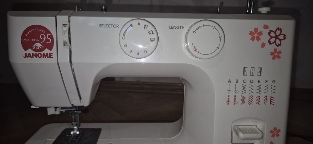 Janome Sakura 95.