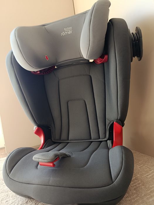 Cadeira Auto Britax Römer Kidfix 2 S — ISOFIX — 15-36 kg