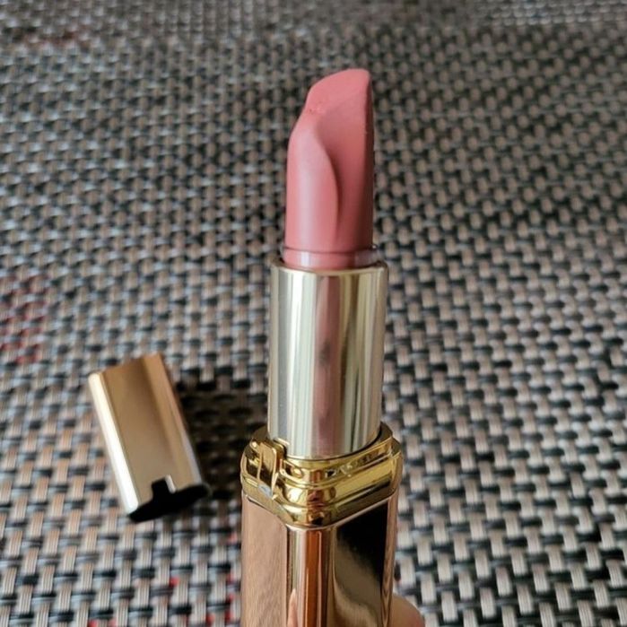 помада для губ l'oreal paris color riche nude intense 181
riche nude i