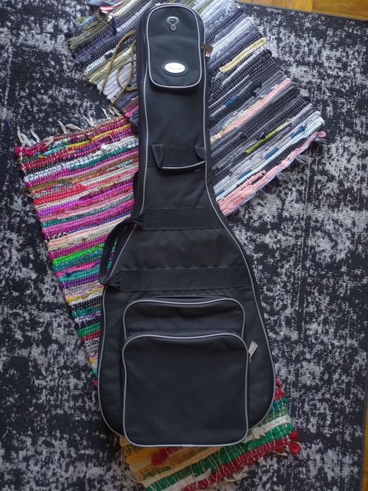 Gitara Elektryczna superstrat Jackson JS20 Dinky Czarna Black + futerał