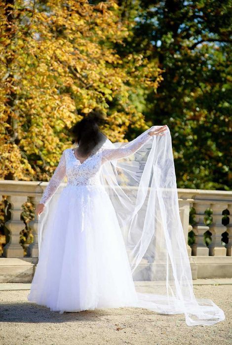 Suknia ślubna Queen szyta na miarę