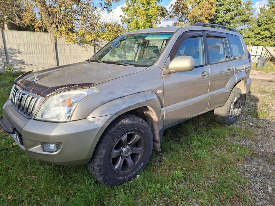 Toyota land cruiser 4.0 benzyna  250km