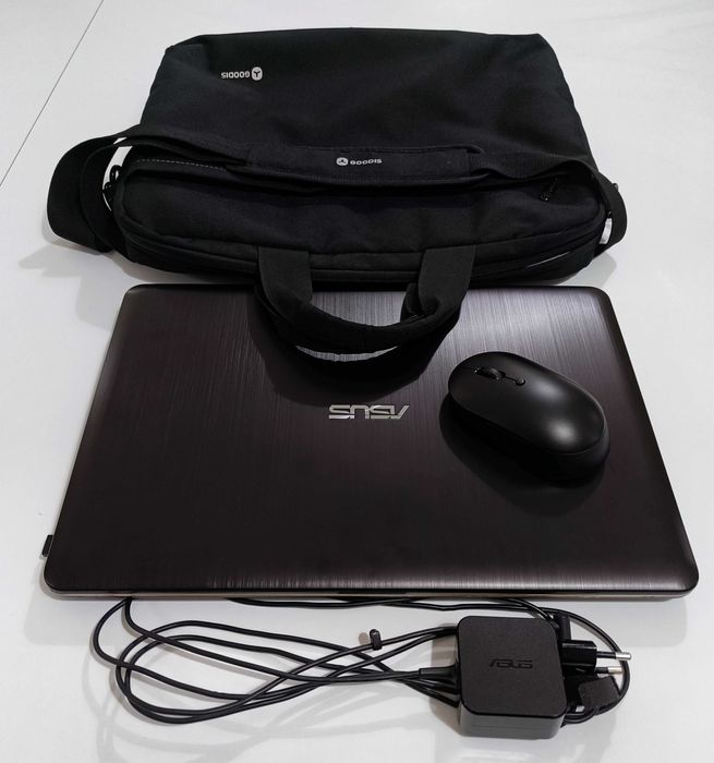 Portátil ASUS A540S, 15.6", 4GB RAM, 128GB SSD, bom estado, W11 PRO