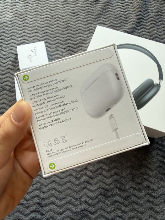 【ほぼ新品】Apple AirPods Pro 2 usb-c Nowe Apple AirPods Pro 2 (USB-C) z gwarancją i potwierdzeniem