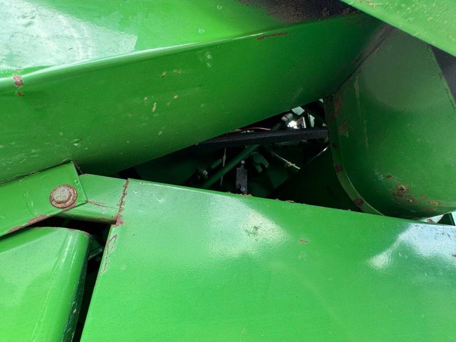 Комбайн свіжопригнаний John Deere 942