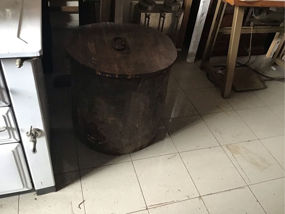 Antiguidades e velharias