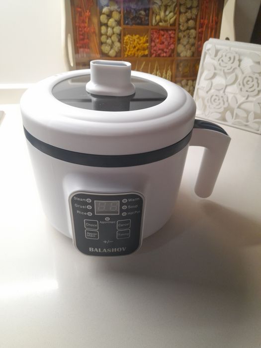 Panela elétrica de duas camadas