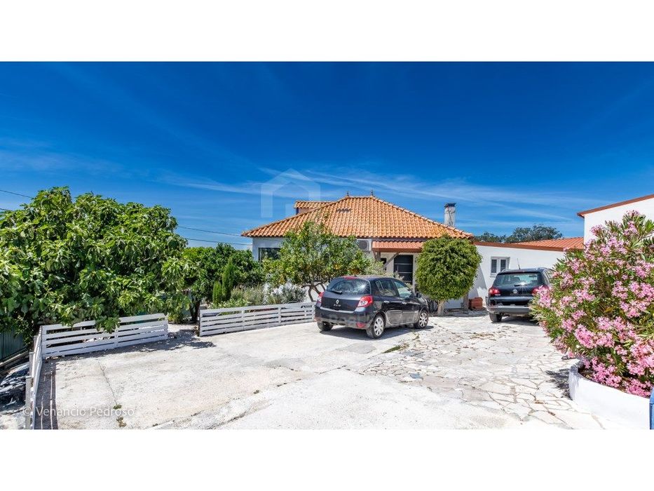 Vende Moradia T3 - Ericeira 3 Km, A Casa das Casas