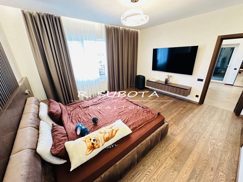 Продается дом в Обуховке 200м2 со своим берегом Кировской