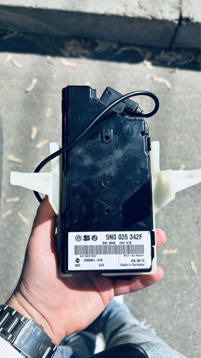 Блок mdi-usb на пассат nms 2012