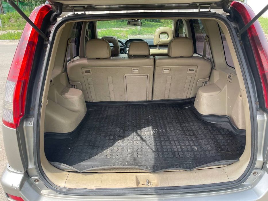 Nissan Xtrail 2,5 Дизель ( Ніссан Ікстрейл) 2004 рік Повний привід 4Х4 Гарне авто