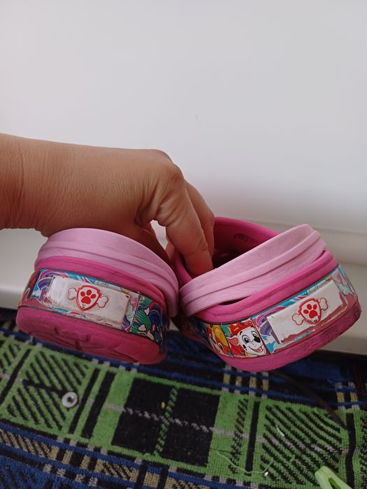 Рожеві шльопанці сабо крокси Crocs з дизайном Щенячий патруль С11 28