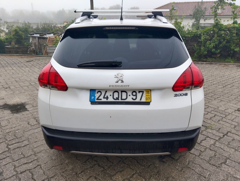 Peugeot 2008 — fotografia 5