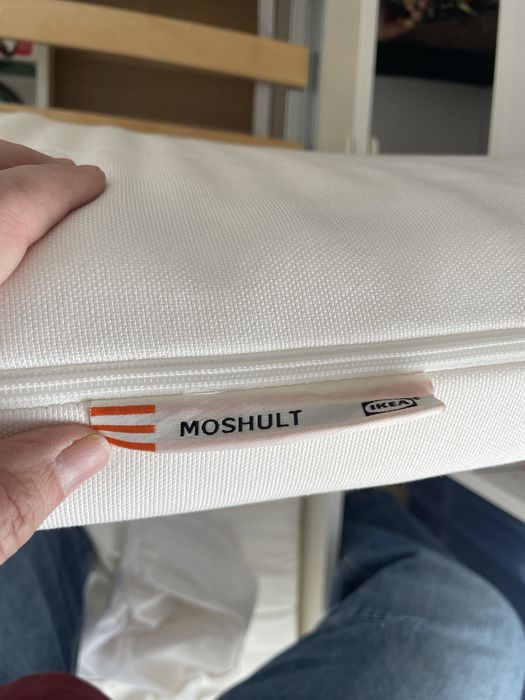 Venda de mobiliário de quarto IKEA em ótimo estado