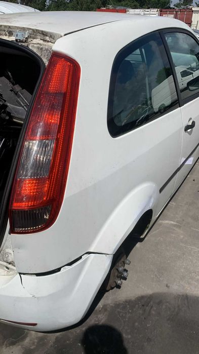 Peças Ford Fiesta V 2001