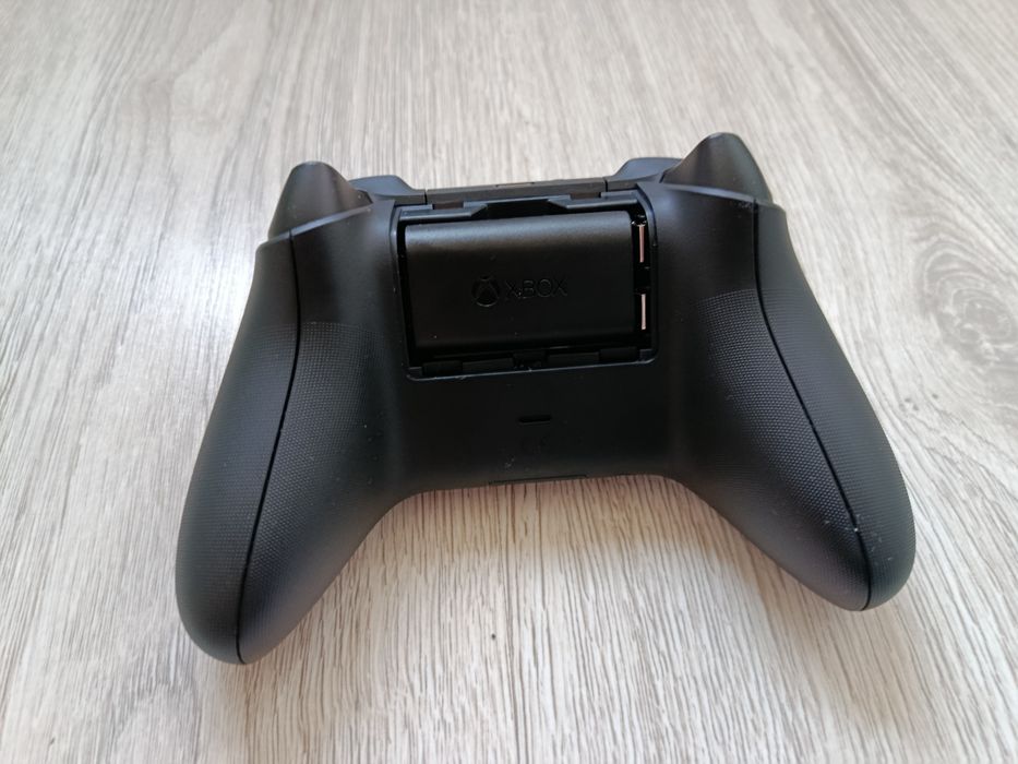 Kontroler Xbox Series X + Akumulator Xbox