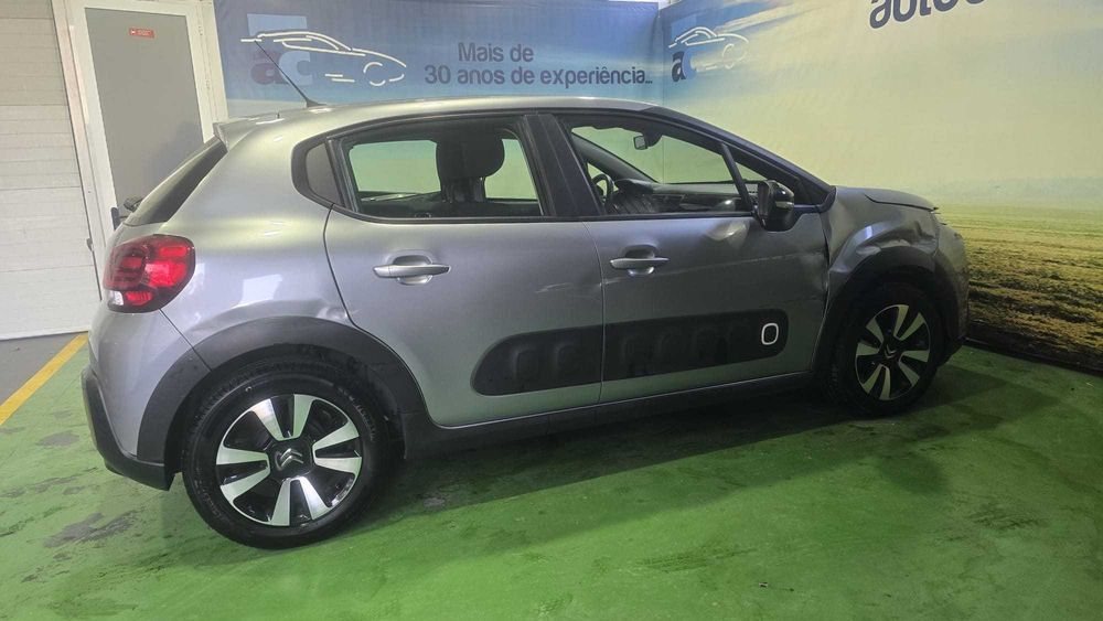 Citroen C3 1.2 PureTech - Salvado