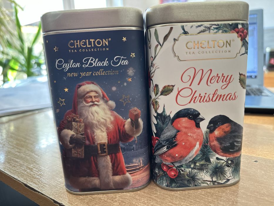 Новорічний подарунок чай в Жб банці