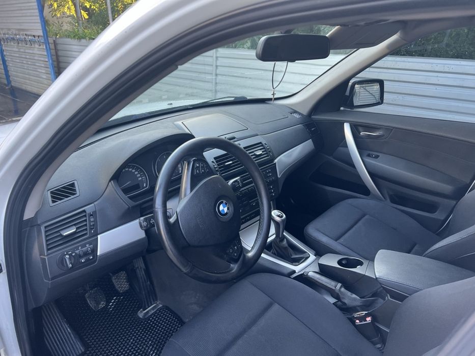 Автомобіль BMW X3