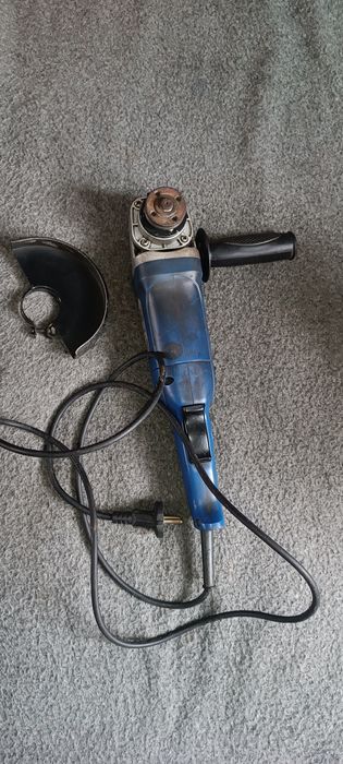 Болгарка Витязь на 1100 ват.