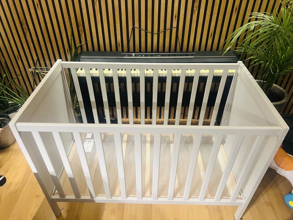 Łóżeczko SUNDVIK z materacem 120x60cm