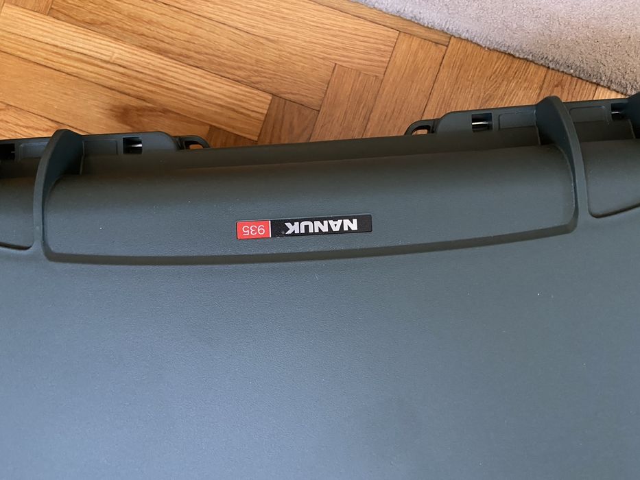 Nanuk 935 - Capa rígida impermeável c/ rodas