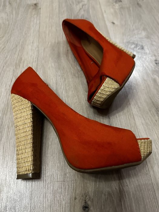 Pomarańczowe buty na słupku | 39 | obcas 13 cm