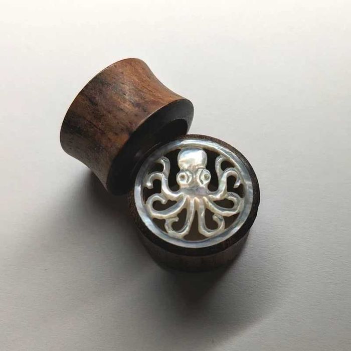 drewniane Tunele Perła 2cm 20mm kraken ośmiornica