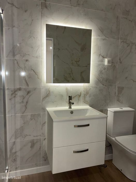Apartamento T4 Barreiro Remodelado