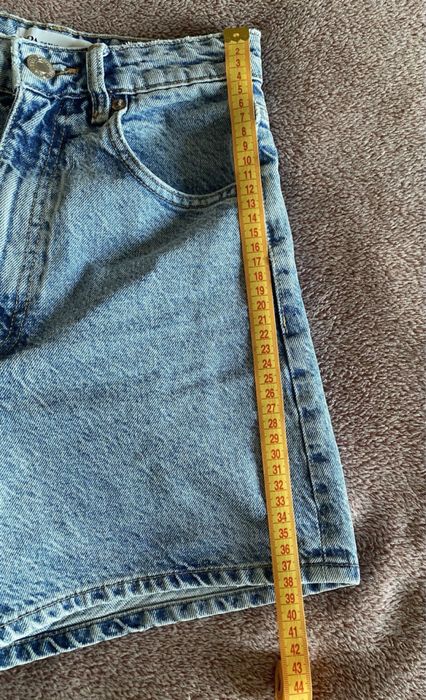 Шорти Zara 32 розмір