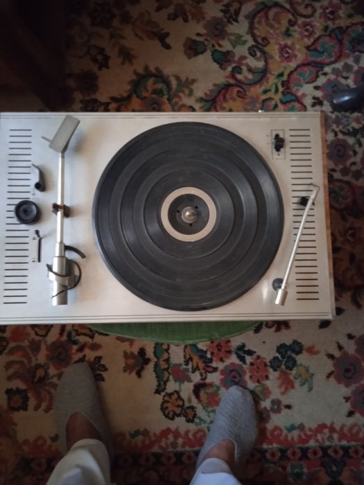 Sprzedam gramofon