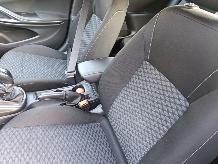 Опель Астра К 1.4 турбо