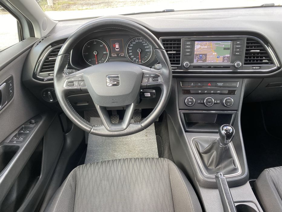 SEAT Leon 1.6TDI  110cv - GPS - Nacional
