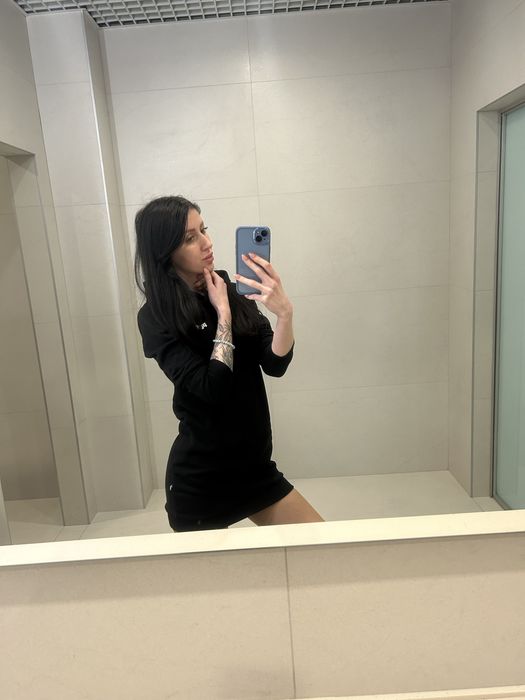 Зимнее платье Puma черное на флисе S