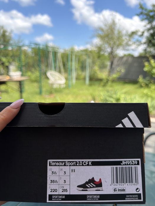 Кросівки adidas 35.5 р
