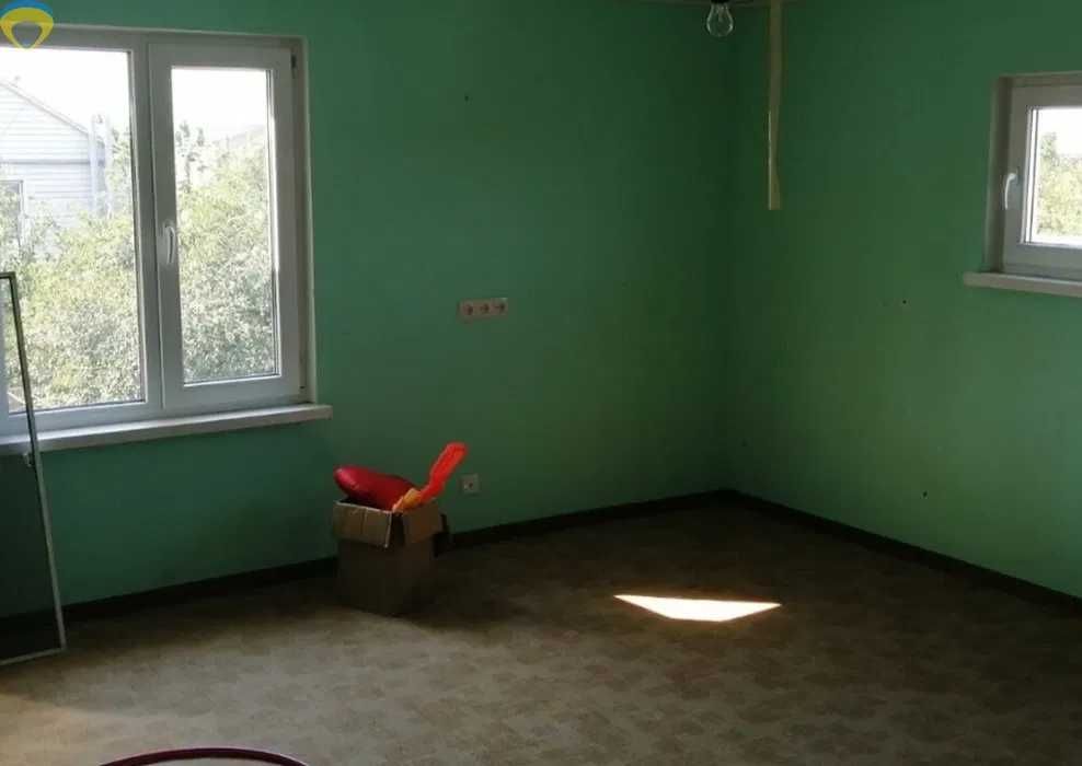 (13) Продам компактный 2 х этажный дом с ремонтом