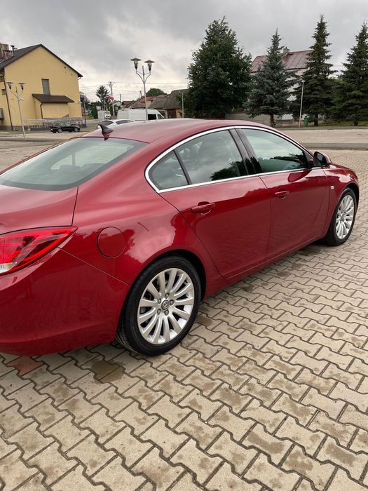 Opel Isignia w stanie bardzo dobrym