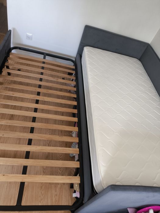 Cama solteiro com gavetão como nova