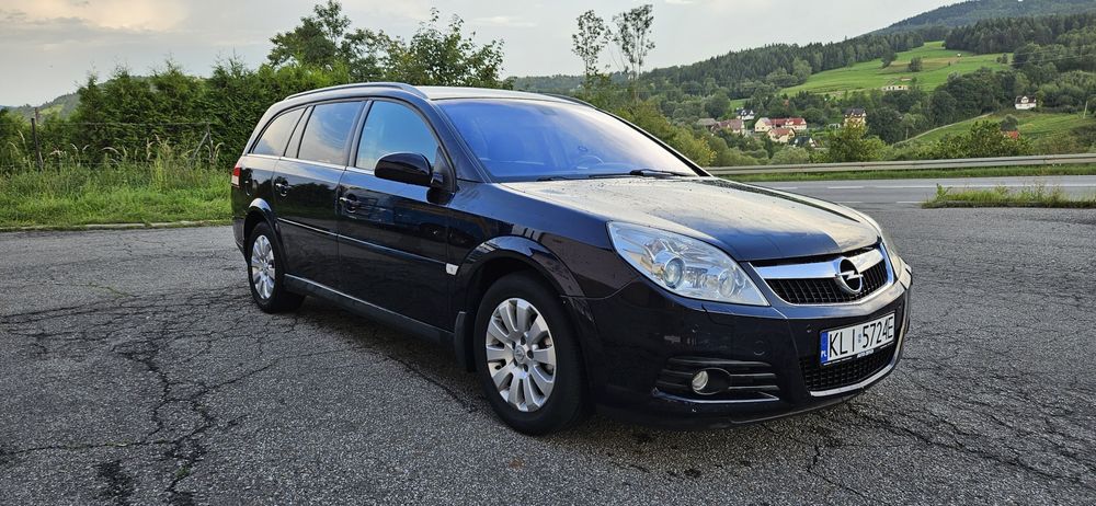 Wynajem Wypożyczalnia aut auta samochodu 5 lub 7 osobowego Bus Busa