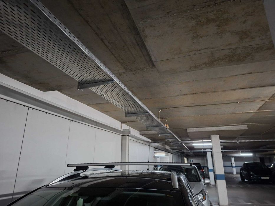 Mala + barras para tejadilho THULE 4100