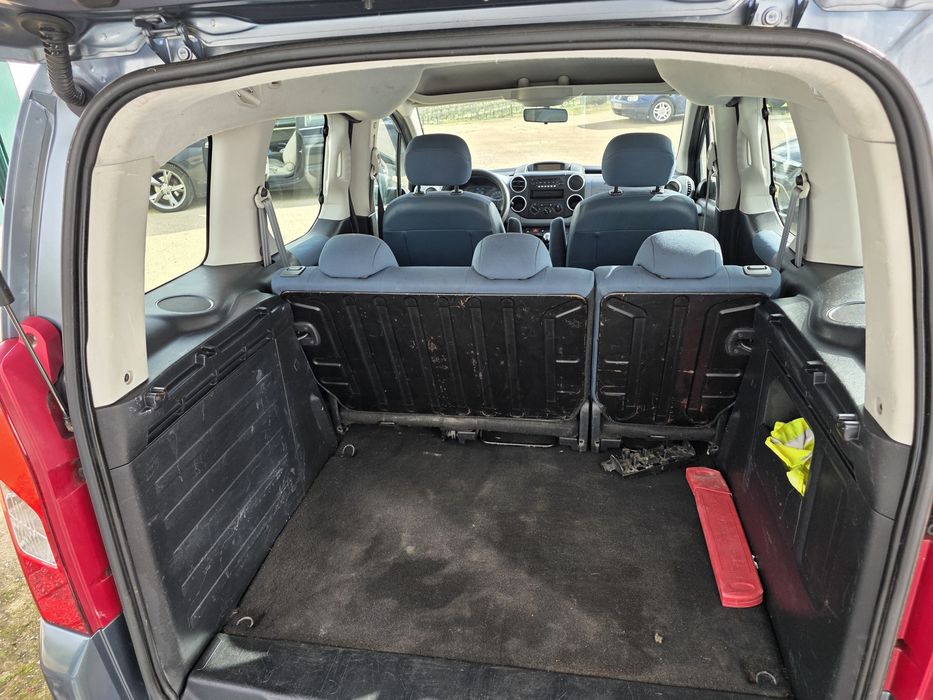 Carrinha Berlingo multispace 5 lugares