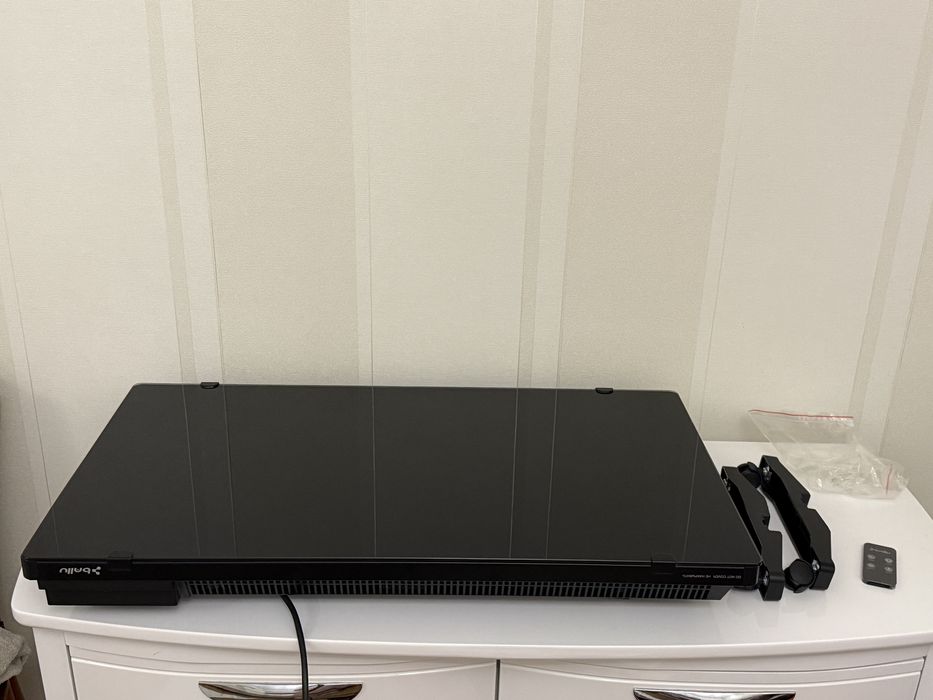 Електричний конвекторний обігрівач Ballu BEP/E-1500 з пультом