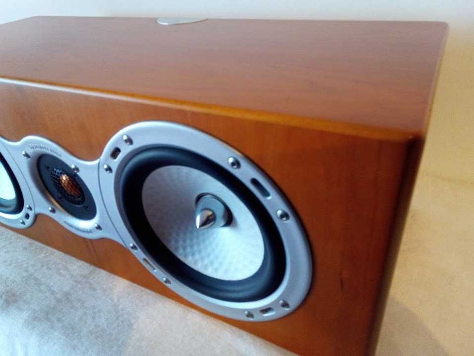 Coluna Monitor Audio Central GS LCR