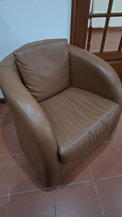 Sofá/poltrona castanho