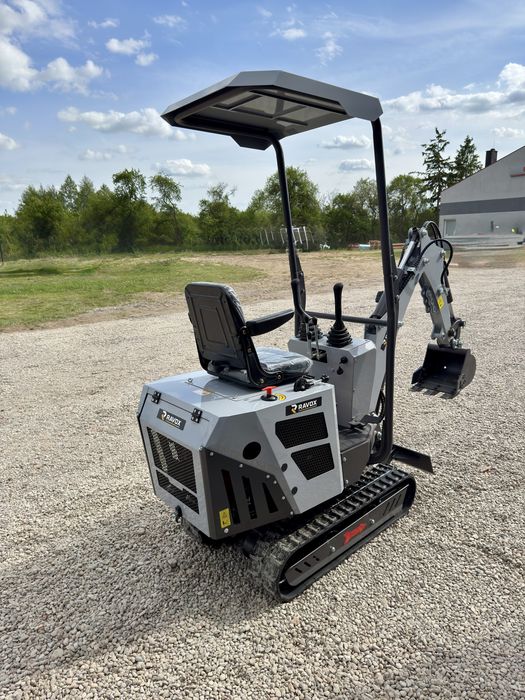 RAVOX WK08 - mini koparka 800 kg