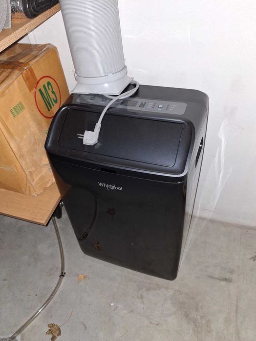 Ar condicionado portatil Whirlpool  PACF212HP B