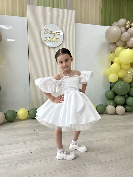 Сукня на випуск сукня біля плаття 116-122