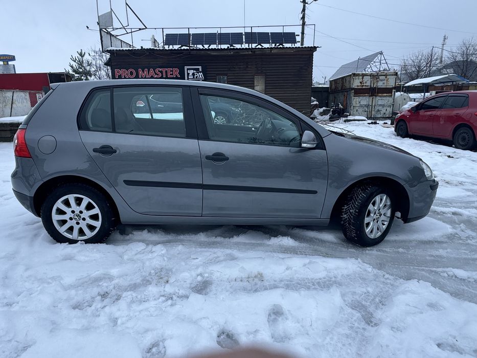 Volkswagen Golf продам
